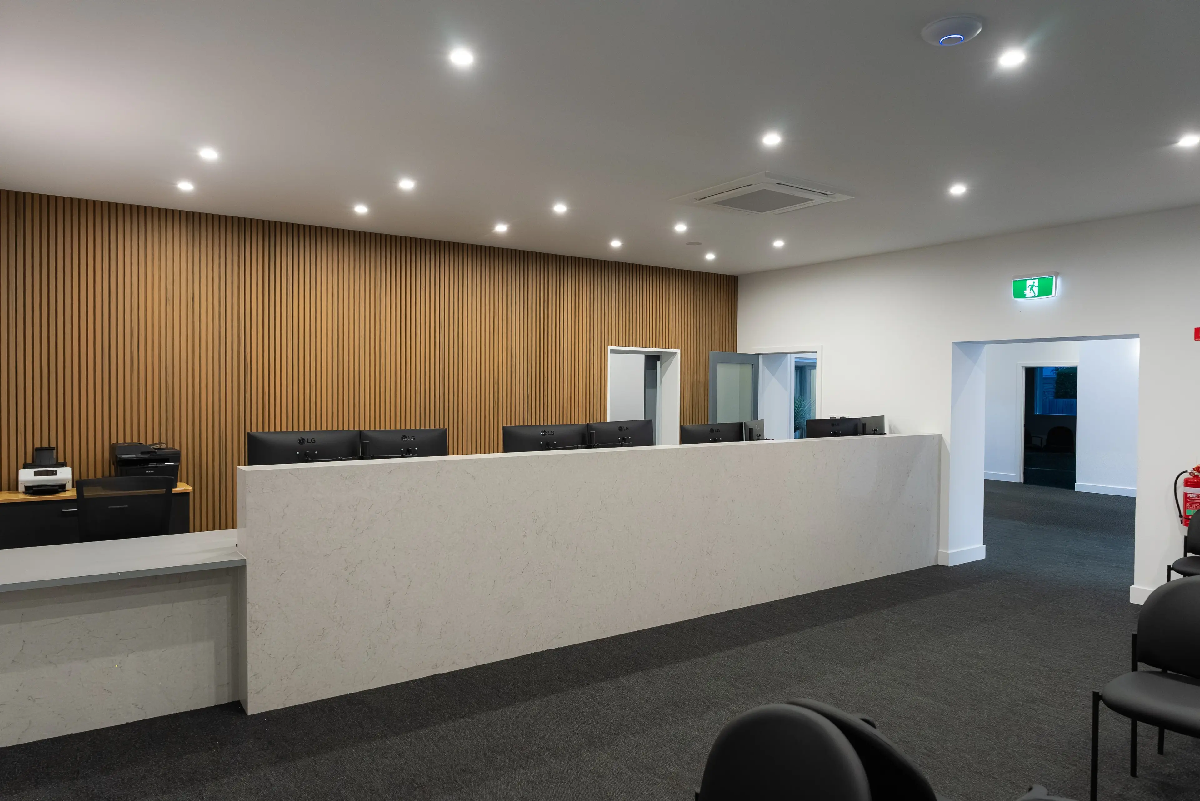 255 Pakington Street, image 2