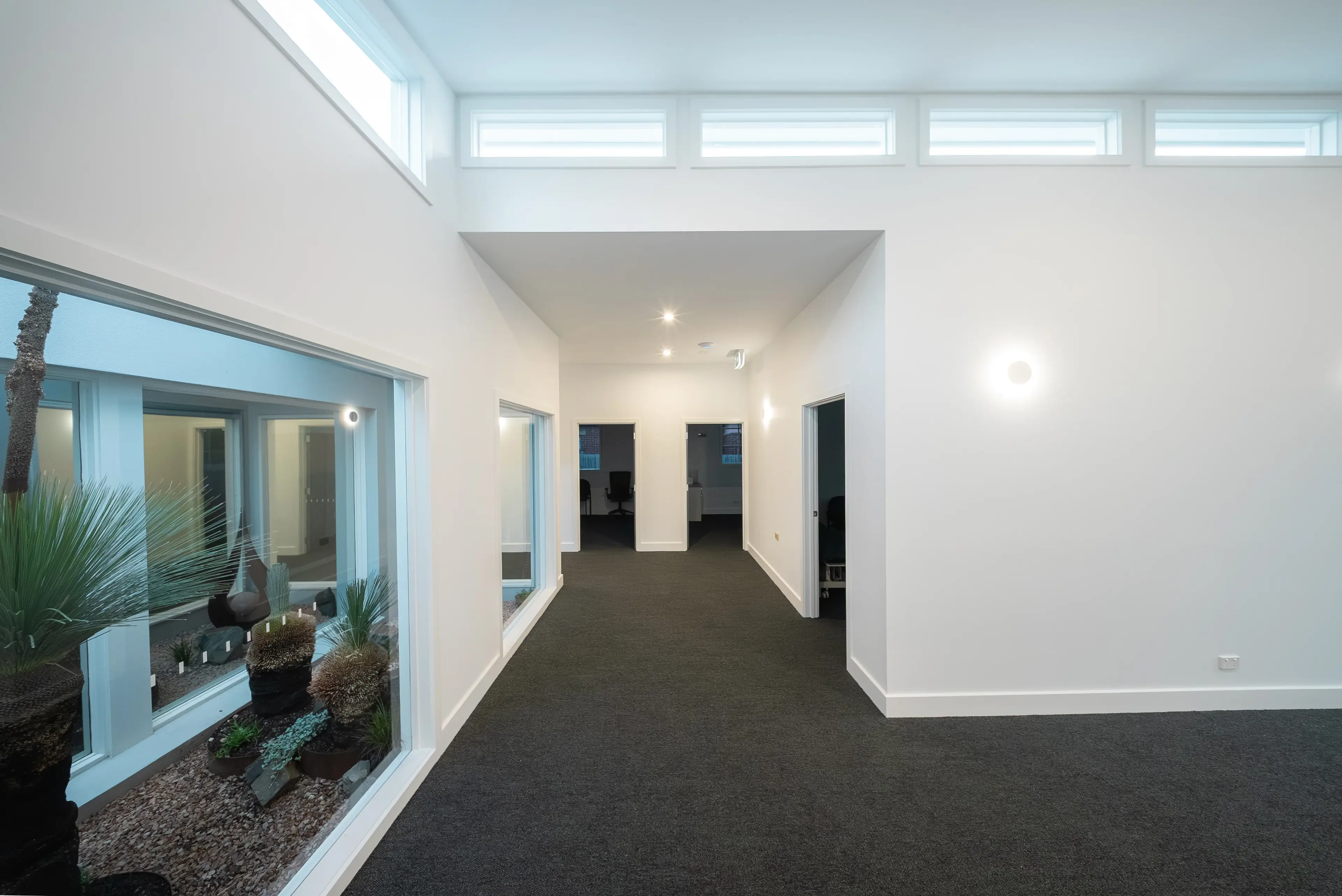 255 Pakington Street, image 10